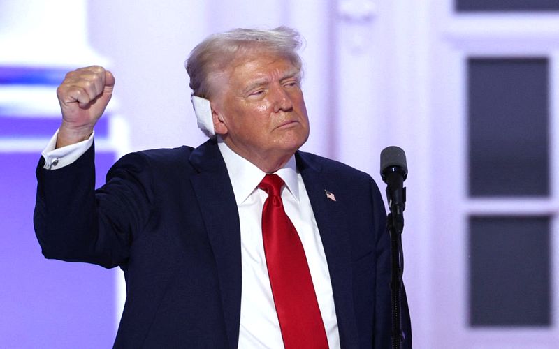 Trump Ridiculed After Bizarre Math Claim on Drug Prices