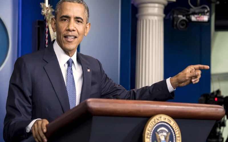 Obama Warns America Is On The ‘Wrong Track’ Under Trump As He Rallies For Abigail Spanberger