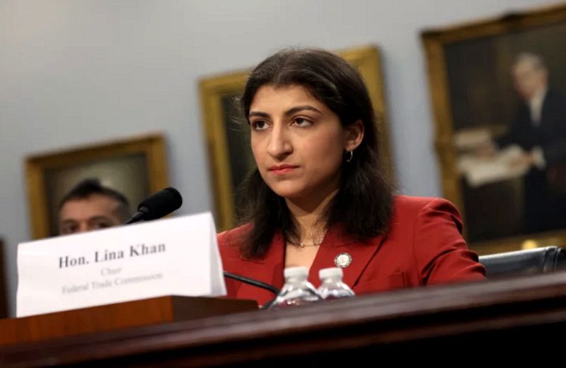 Mamdani Taps Lina Khan, Sending Private Equity Warning Across City