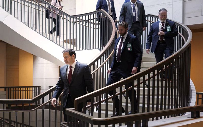 Trump’s Inner Circle Sabotages His Venezuela Strike Plan