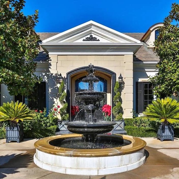 Wayne Gretzky’s Westlake Village Mansion